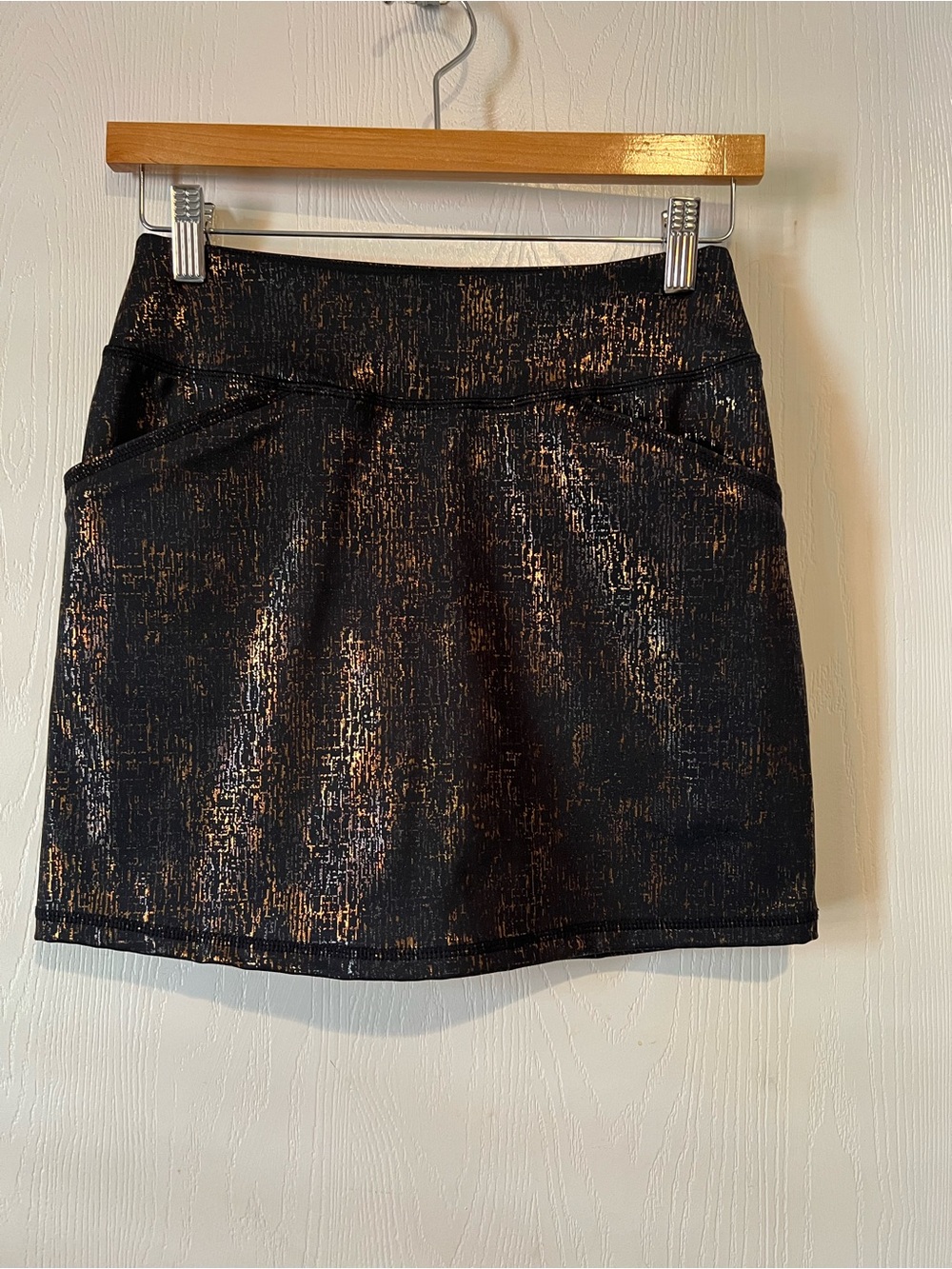 Lilly Pulitzer Luxletic Sabbia Skirt Time to Tiki Foil Black Metallic Women XXS